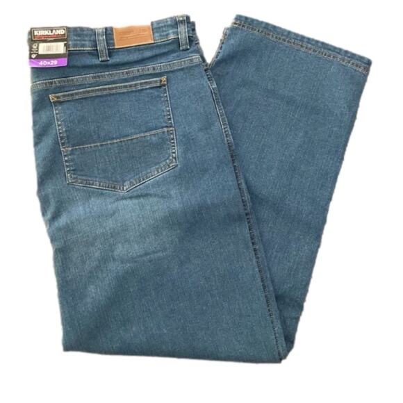 Kirkland Signature Men's Relaxed Denim Jeans Size 40 X 29 NWT - Picture 4 of 11